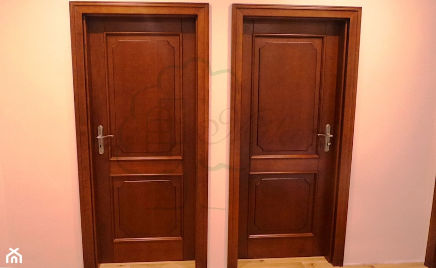 Drzwi wewnętrzne drewniane - zdjęcie od STOLARKA MIKOS