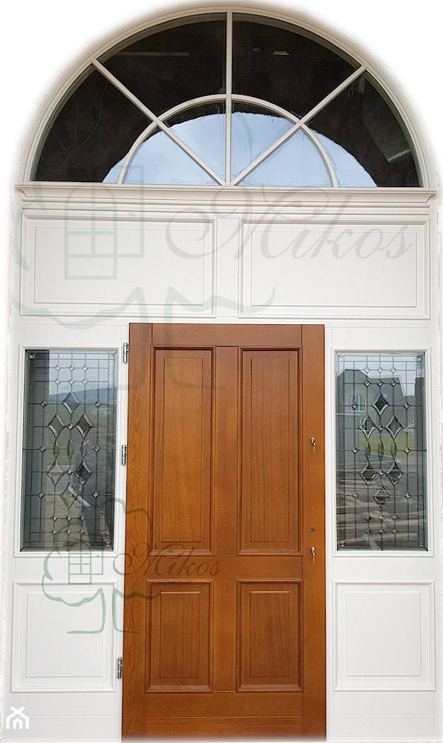 Drzwi wejściowe do projektu Willa / Rezydencja Parkowa, wzór skrzydła TOBIASZ - zdjęcie od STOLARKA MIKOS - Homebook