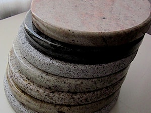 Okrągłe deski kuchenne z kamienia naturalnego - zdjęcie od JM Granit