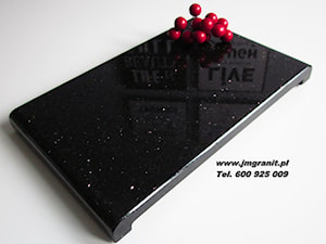 Czarna deska kamienna - zdjęcie od JM Granit