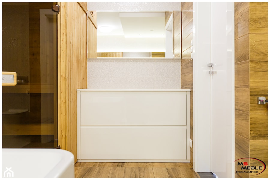 Łazienka - Mała na poddaszu bez okna łazienka, styl nowoczesny - zdjęcie od MS-Meble Małyjurek
