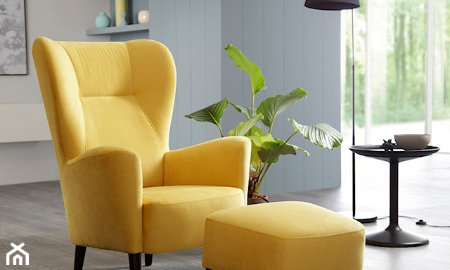 żółty fotel, fotel z podnóżkiem, kolorowy fotel