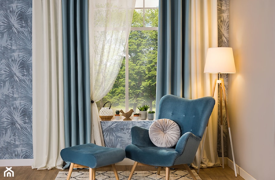 Przytulny salon - Średni beżowy niebieski salon, styl skandynawski - zdjęcie od Salony Agata