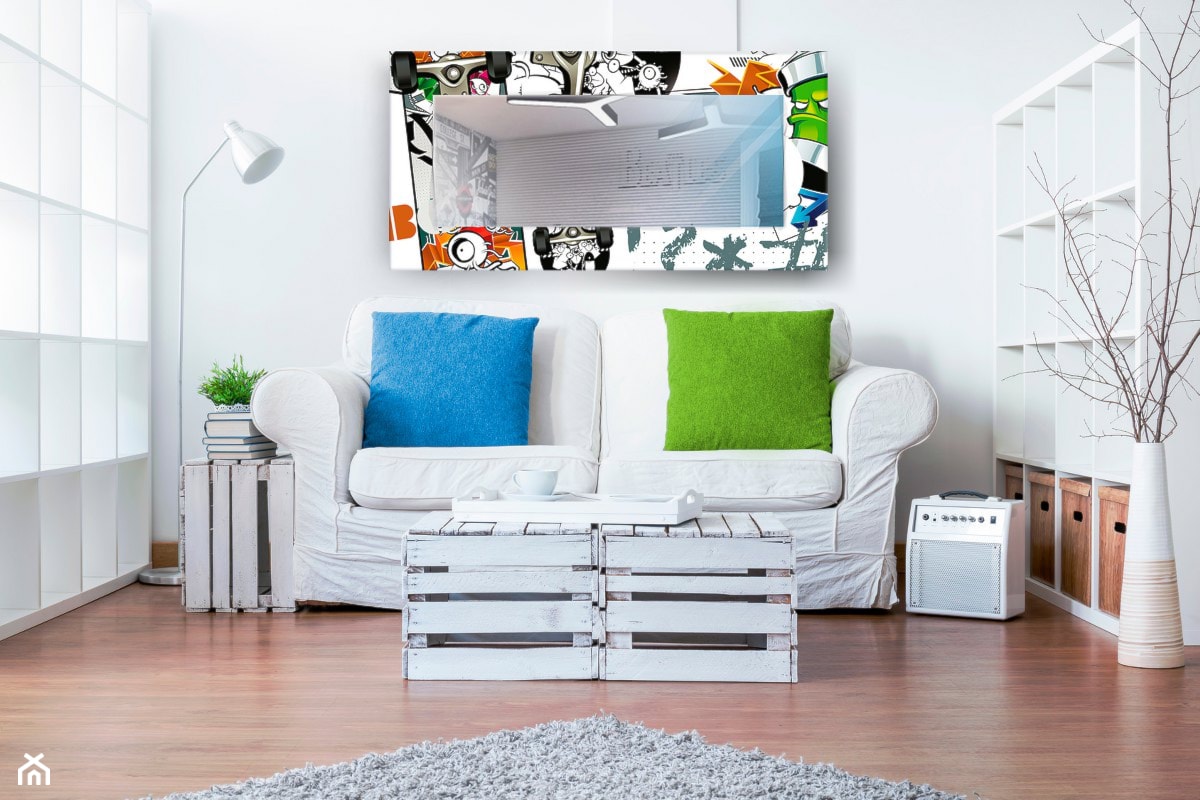 Oryginalne lustro dekoracyjne Urban Teenager z grafiką na ramie - zdjęcie od Deco Rabbit - Homebook
