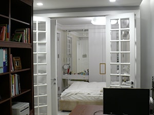 Apartament w Warszawie - Małe szare biuro - zdjęcie od Wasze Wnętrze