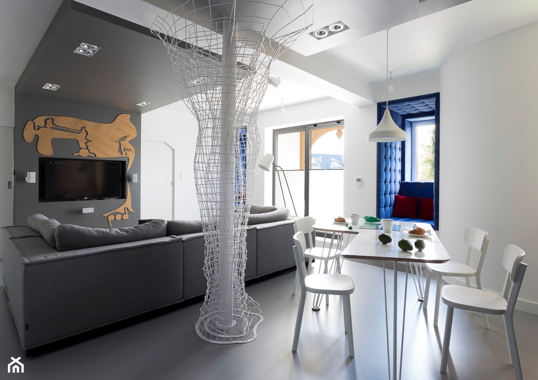 Mieszkanie Zakopane - Średni biały szary salon z jadalnią z tarasem / balkonem, styl nowoczesny - zdjęcie od Grupa Żoliborz - Homebook