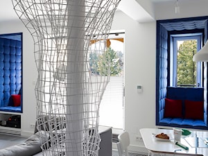 Mieszkanie Zakopane - Mała biała jadalnia w salonie, styl nowoczesny - zdjęcie od Grupa Żoliborz