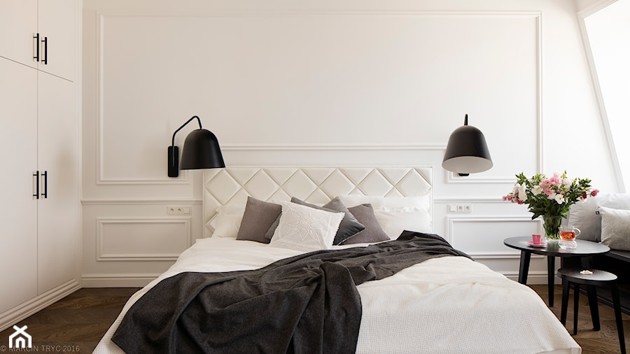 Mieszkanie Okólnik - Średnia biała sypialnia na poddaszu, styl nowoczesny - zdjęcie od Grupa Żoliborz