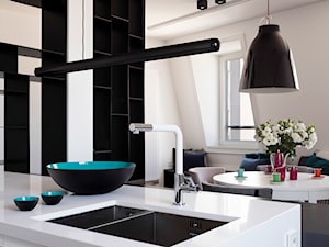 Mieszkanie Okólnik - Średnia biała jadalnia w kuchni, styl nowoczesny - zdjęcie od Grupa Żoliborz