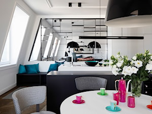 Mieszkanie Okólnik - Średnia czarna szara jadalnia w salonie, styl nowoczesny - zdjęcie od Grupa Żoliborz