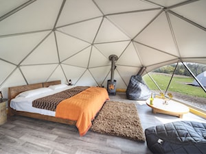 Wypoczynek w namiotach sferycznych Polidomes - zdjęcie od Polidomes International