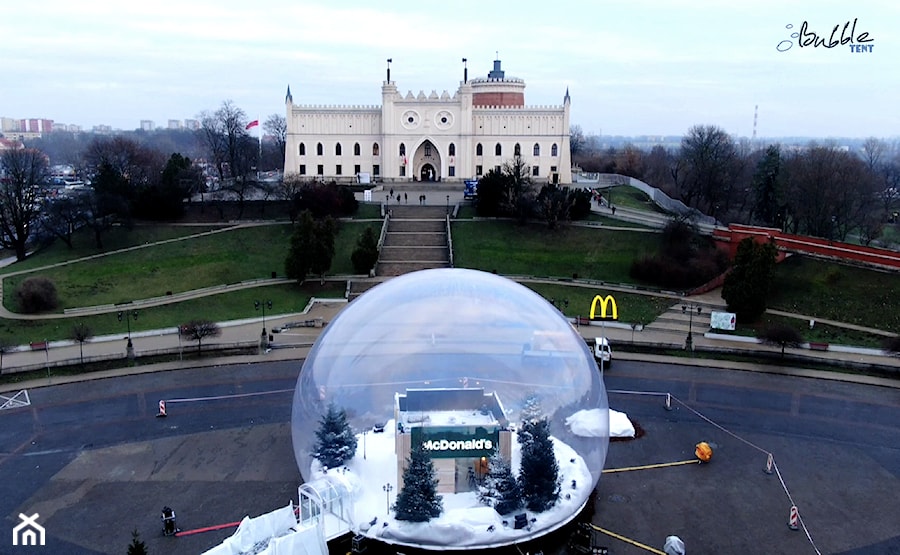 Gigantyczny bubble tent - zdjęcie od Polidomes International