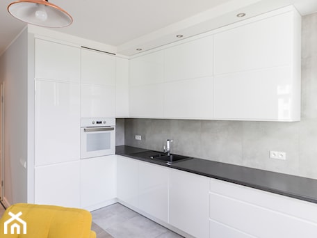 Aranżacje wnętrz - Kuchnia: Apartament Gdynia - Kuchnia - Mika Szymkowiak Fotografia. Przeglądaj, dodawaj i zapisuj najlepsze zdjęcia, pomysły i inspiracje designerskie. W bazie mamy już prawie milion fotografii!