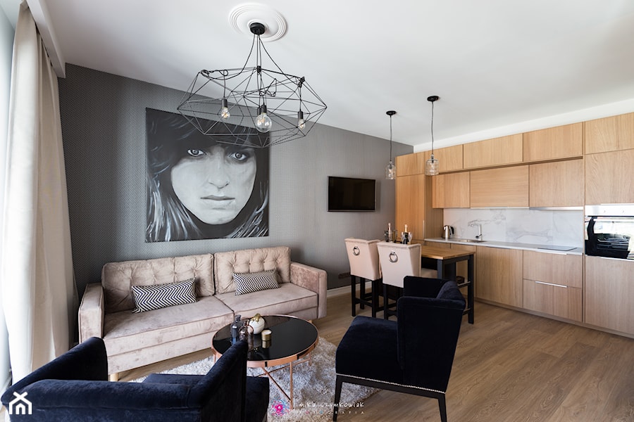 Apartament Gdańsk Motława - Średni szary salon z kuchnią - zdjęcie od Mika Szymkowiak Fotografia