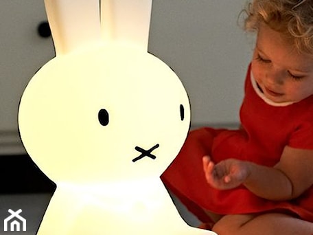 Aranżacje wnętrz - Pokój dziecka: Lampa króliczka Miffy XL - NordicStudio. Przeglądaj, dodawaj i zapisuj najlepsze zdjęcia, pomysły i inspiracje designerskie. W bazie mamy już prawie milion fotografii!