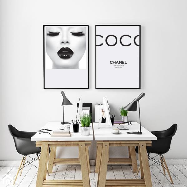 Plakat Coco Chanel i Woman in Black - zdjęcie od mili.art.shop - Homebook