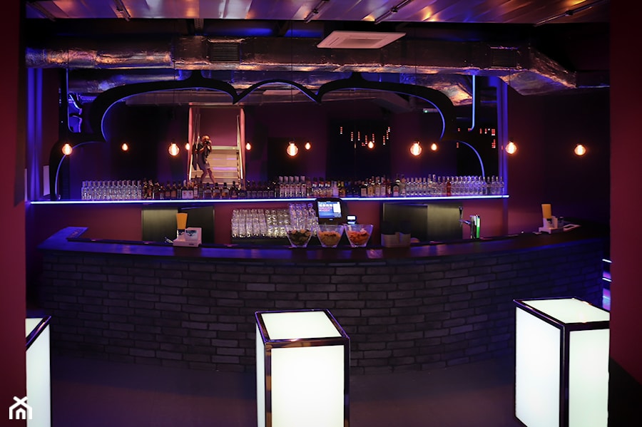 Klub Kaliszfornia, bar - zdjęcie od Bazylikon
