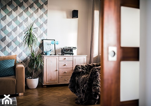 Mieszkanie na sprzedaż 03 - Średni biały salon - zdjęcie od Piotr Arnoldes