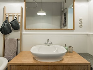 Żoliborz - Średnia łazienka, styl skandynawski - zdjęcie od Qbik Design