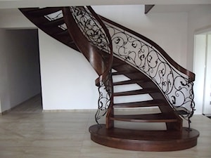 Schody Gięte - zdjęcie od Wood & Art schody