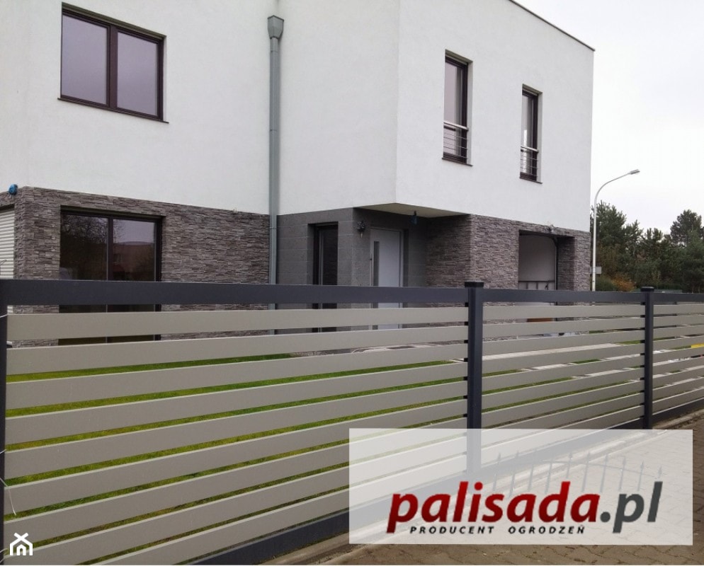 Nowoczesne ogrodzenie aluminiowe AL12 - zdjęcie od PALISADA.PL producent ogrodzeń - Homebook