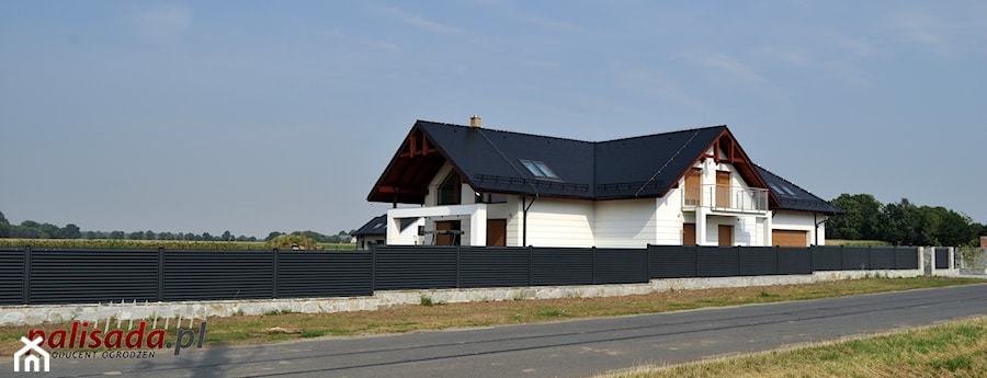 Ogrodzenie PK1 na murku - zdjęcie od PALISADA.PL producent ogrodzeń