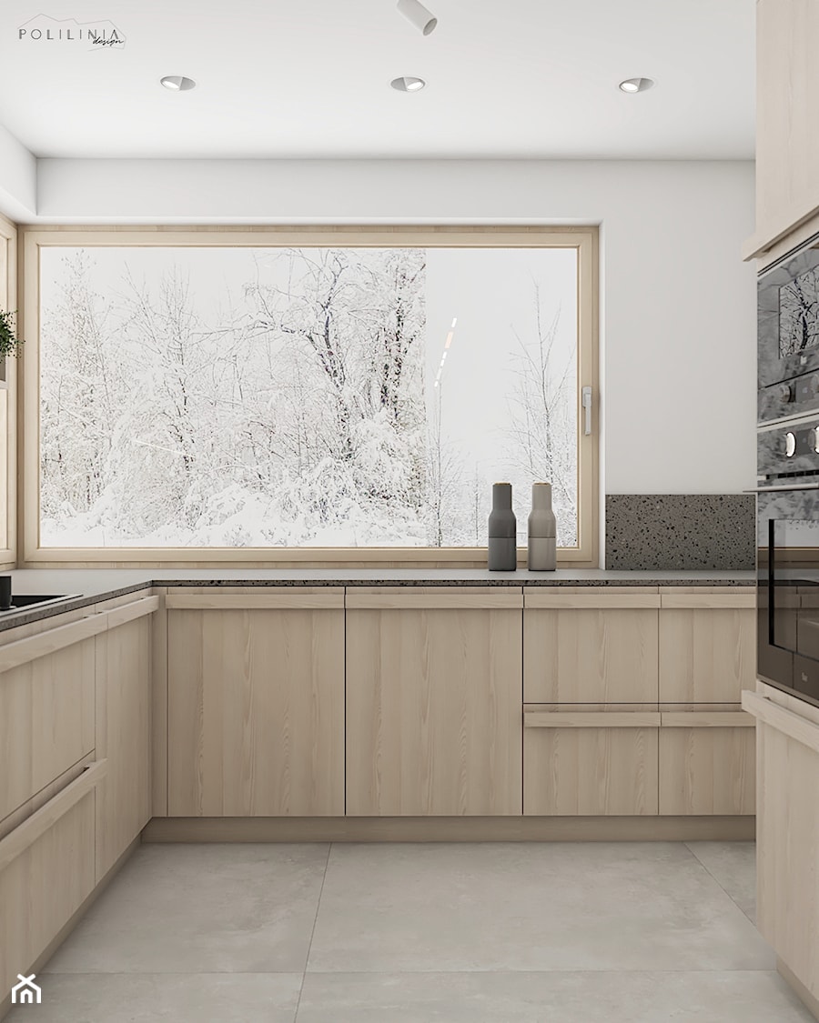 Naturalna strefa dzienna - Średnia z kamiennym blatem biała z zabudowaną lodówką z nablatowym zlewozmywakiem kuchnia z oknem z kompozytem na ścianie nad blatem kuchennym, styl minimalistyczny - zdjęcie od Polilinia Design