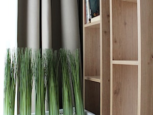 aparatament Mielno - Mała czarna sypialnia, styl nowoczesny - zdjęcie od KIECZ.studio projektowe