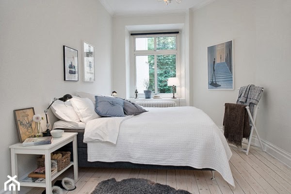 Jak urządzić małą sypialnię w stylu skandynawskim - zdjęcie od Codziennie Szczypta Designu - Homebook