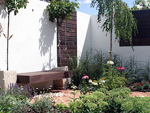 projekt ogrodu podmiejskiego - Ogród, styl prowansalski - zdjęcie od Anna Becker