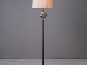 LAMPA PODŁOGOWA Z ABAŻUREM - zdjęcie od AlmiDecor.com