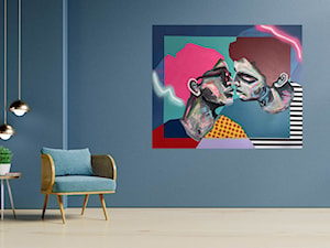 Salon z obrazem: SŁAWOMIR DANIELSKI, POCAŁUNEK, 2023 - zdjęcie od Art in House Dom Aukcyjny i Galeria Sztuki