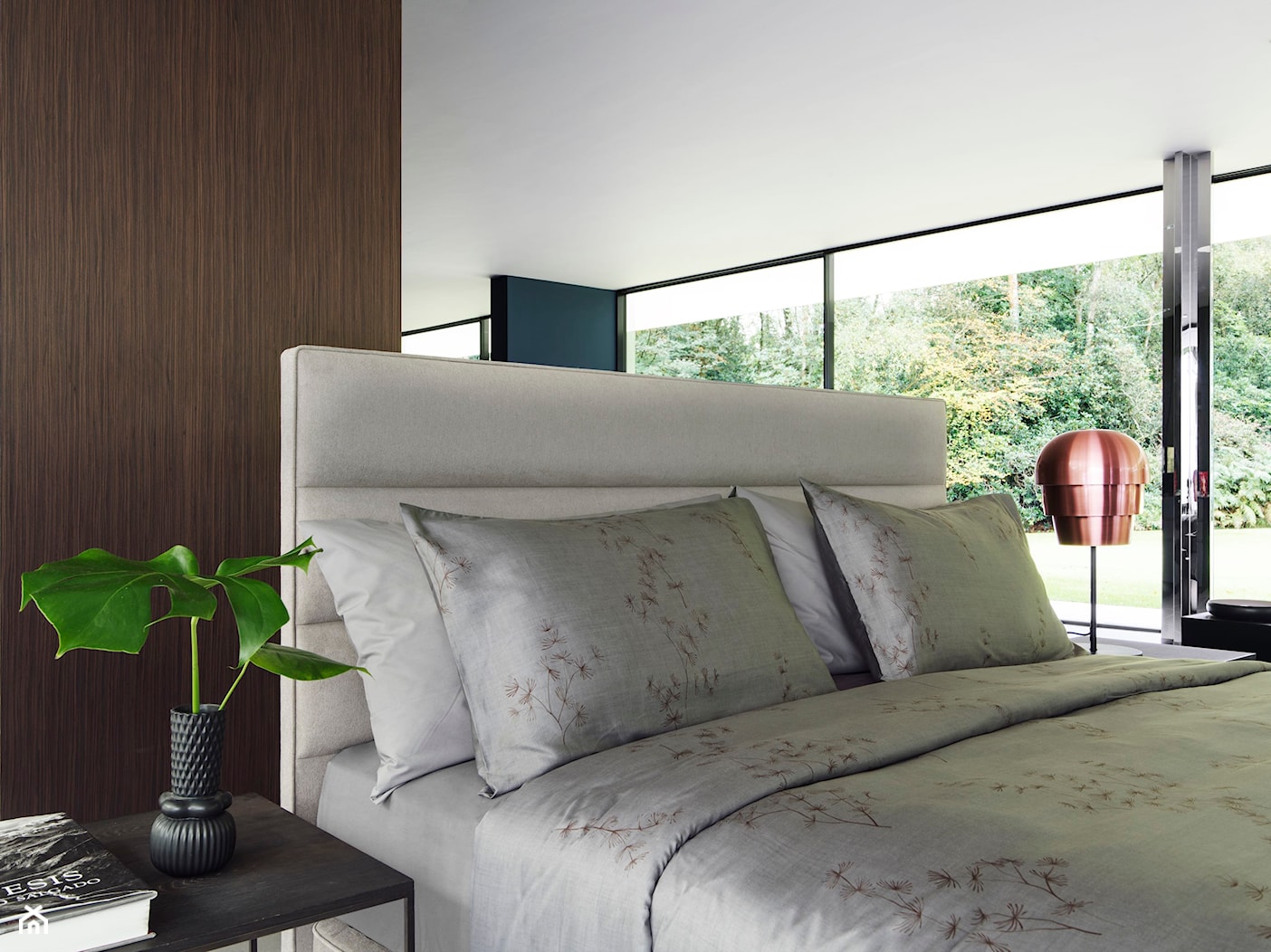 Nowoczesny design w sypialni - Sypialnia, styl nowoczesny - zdjęcie od HypnosBeds - Homebook
