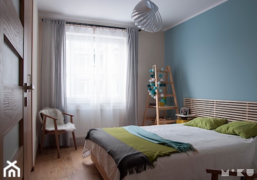Błękitna sypialnia - zdjęcie od MIKU grafika & wnętrza