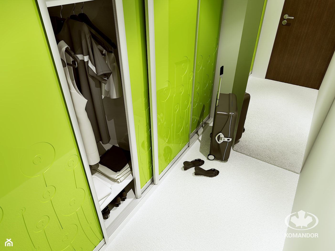 Komandor – Wąski przedpokój z szafą z drzwiami przesuwnymi - zdjęcie od Komandor - Wnętrza z Charakterem - Homebook