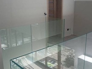 Balustrada szklana - zdjęcie od AluFusion - producent systemów ze szkła i aluminium