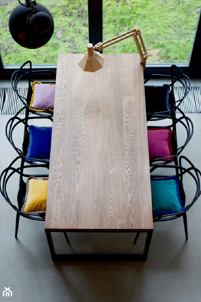 Poduszki welurowe NUKI - zdjęcie od NUKI Wooden furniture designed for generations - Homebook