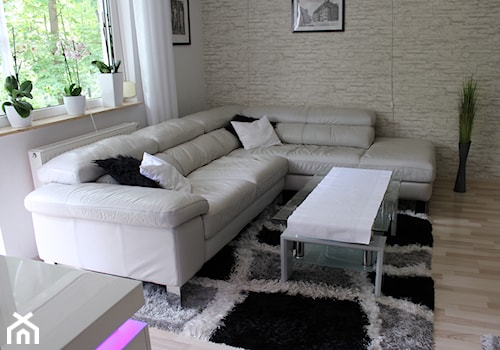 Mały biały salon, styl nowoczesny - zdjęcie od Magdalena Wodarczyk Trela