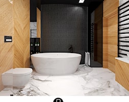 Duża, funkcjonalna łazienka z wanna wolnostojąca i prysznicem z deszczownicą. Połączenie materiałów: ... - zdjęcie od KATARZYNA ROŻEK R-INTERIOR DESIGN projektowanie wnętrz - Homebook