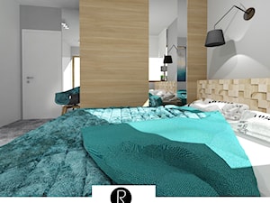 nowoczesna sypialnia, z wykładziną na podłodze i drewnem na ścianie - zdjęcie od KATARZYNA ROŻEK R-INTERIOR DESIGN projektowanie wnętrz