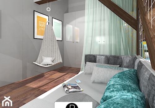 Pokój nastolatka na poddaszu, łóżko z zasłoną, łózko z kotarą, baldachimem - zdjęcie od KATARZYNA ROŻEK R-INTERIOR DESIGN projektowanie wnętrz