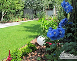 Ogród z altaną - Średni ogród za domem, styl nowoczesny - zdjęcie od Ogrodowe Szaleństwo - Homebook