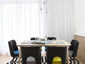 MIESZKANIE FORT BEMA - Mała biała jadalnia jako osobne pomieszczenie, styl nowoczesny - zdjęcie od Bekier Studio