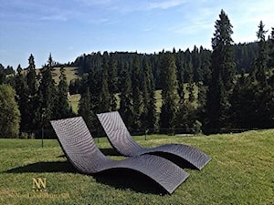 Leżaki ogrodowe z czarnego technorattanu - zdjęcie od Bello Giardino