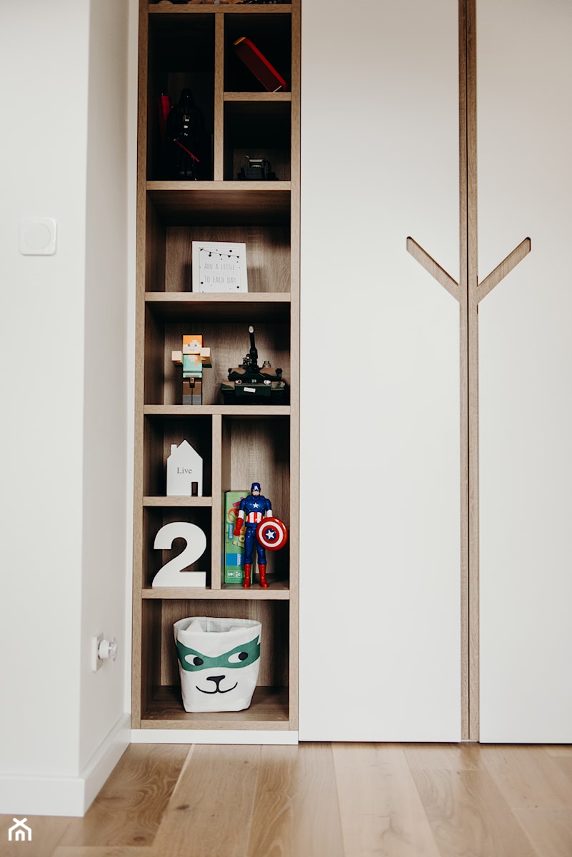 Szafy na wymiar w pokoju dziecka - zdjęcie od Smart Design Sara Tokarczyk