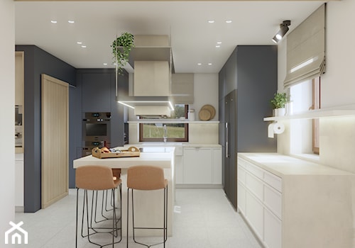 Przytulny dom 2022 - Duża otwarta biała z zabudowaną lodówką kuchnia z granatowymi frontami w kształcie litery l z wyspą lub półwyspem z oknem, styl rustykalny - zdjęcie od SOFT LOFT