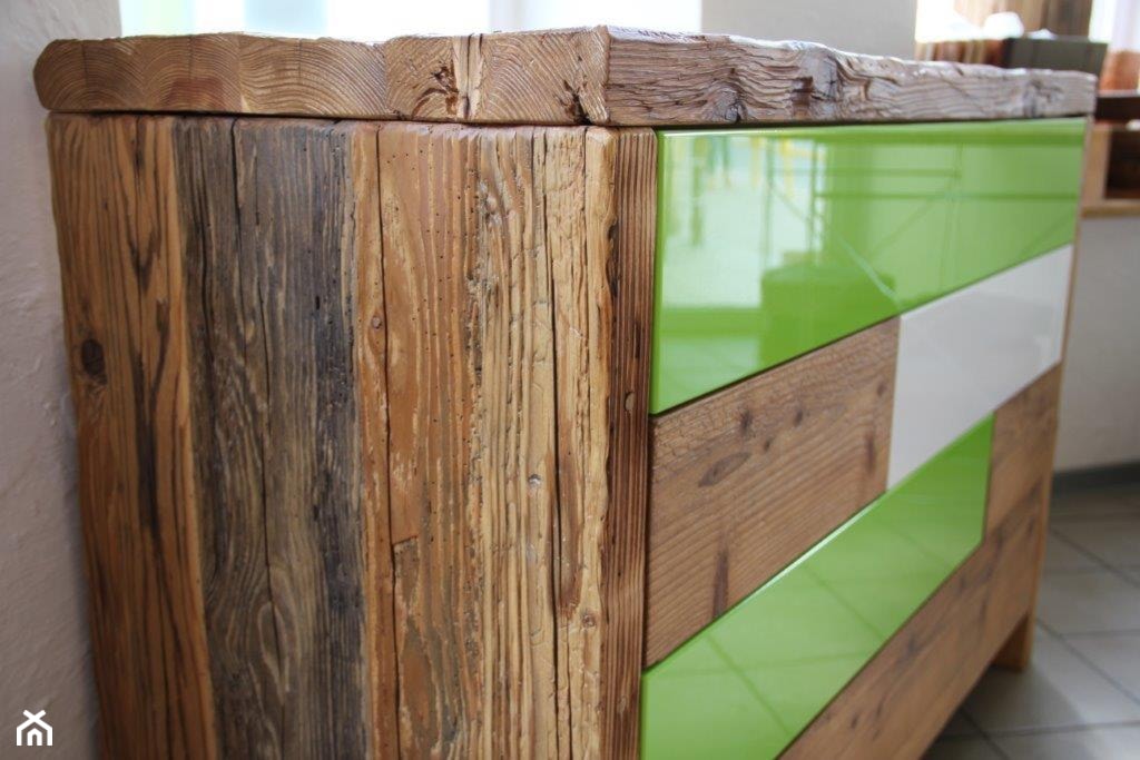 komoda ze starego drewna - zdjęcie od meblownia - Homebook