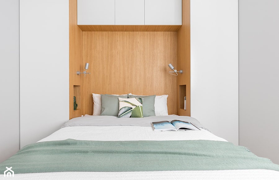 Mieszkanie na Mokotowie - Mała szara sypialnia, styl minimalistyczny - zdjęcie od Anna Szuflicka