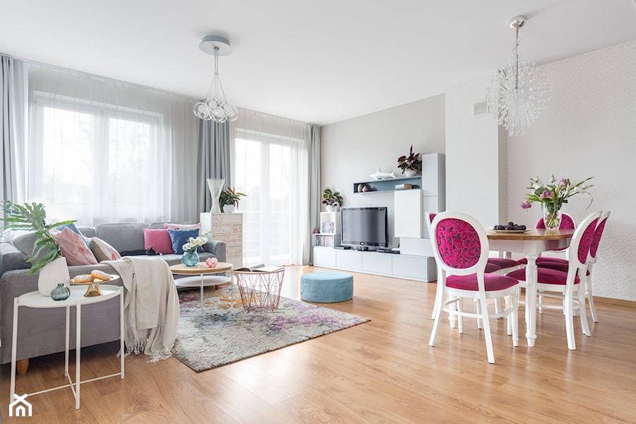Romantyczne mieszkanie w Milanówku - Salon, styl nowoczesny - zdjęcie od Anna Szuflicka