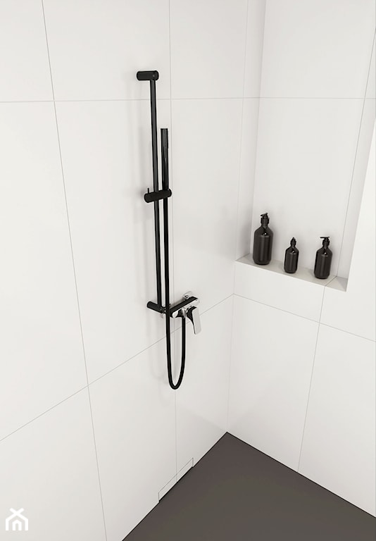 Biała łazienka z czarną armaturą, czarna bateria prysznicowa 